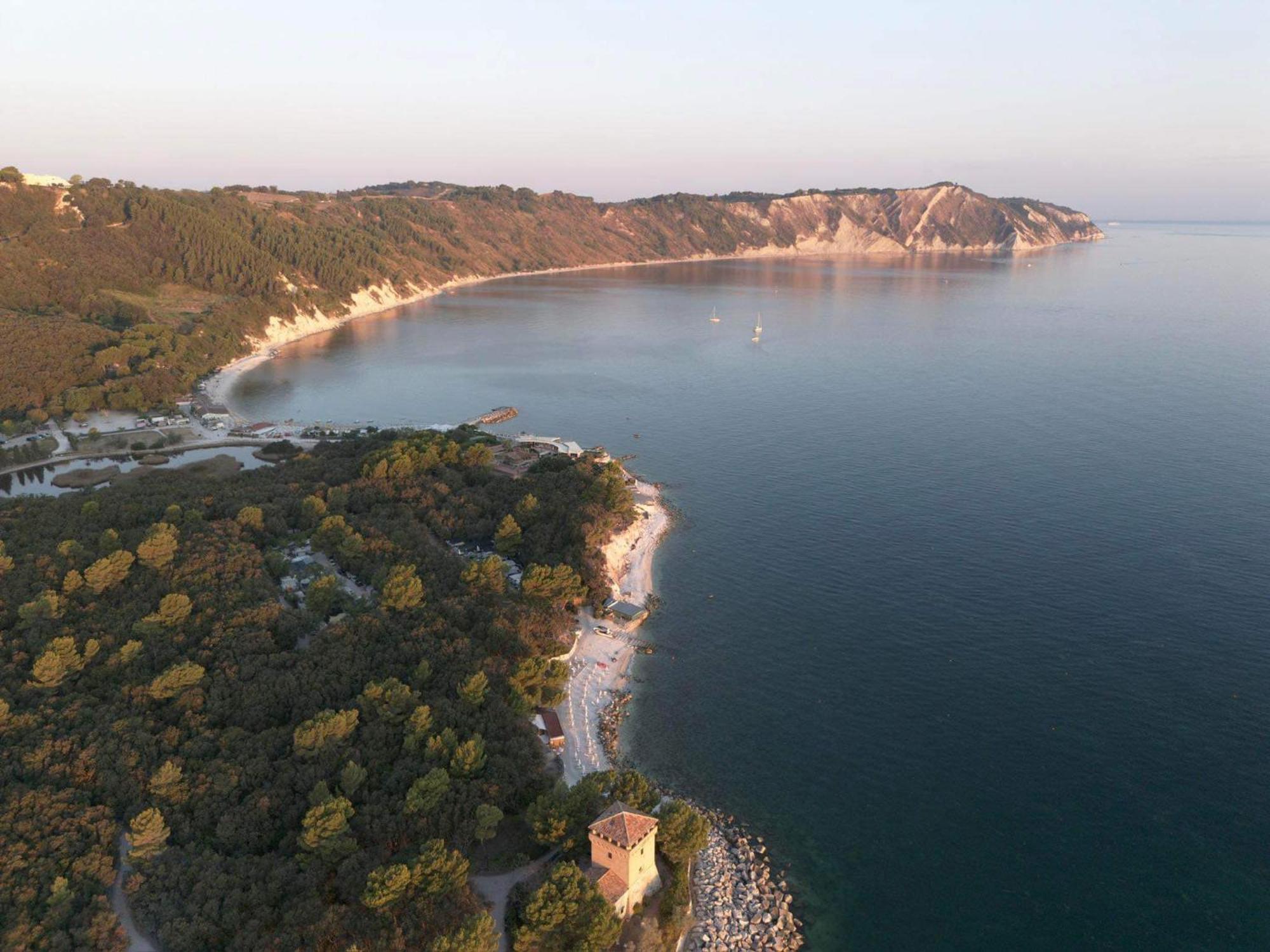 Suite La Panoramica Ancona Exteriör bild